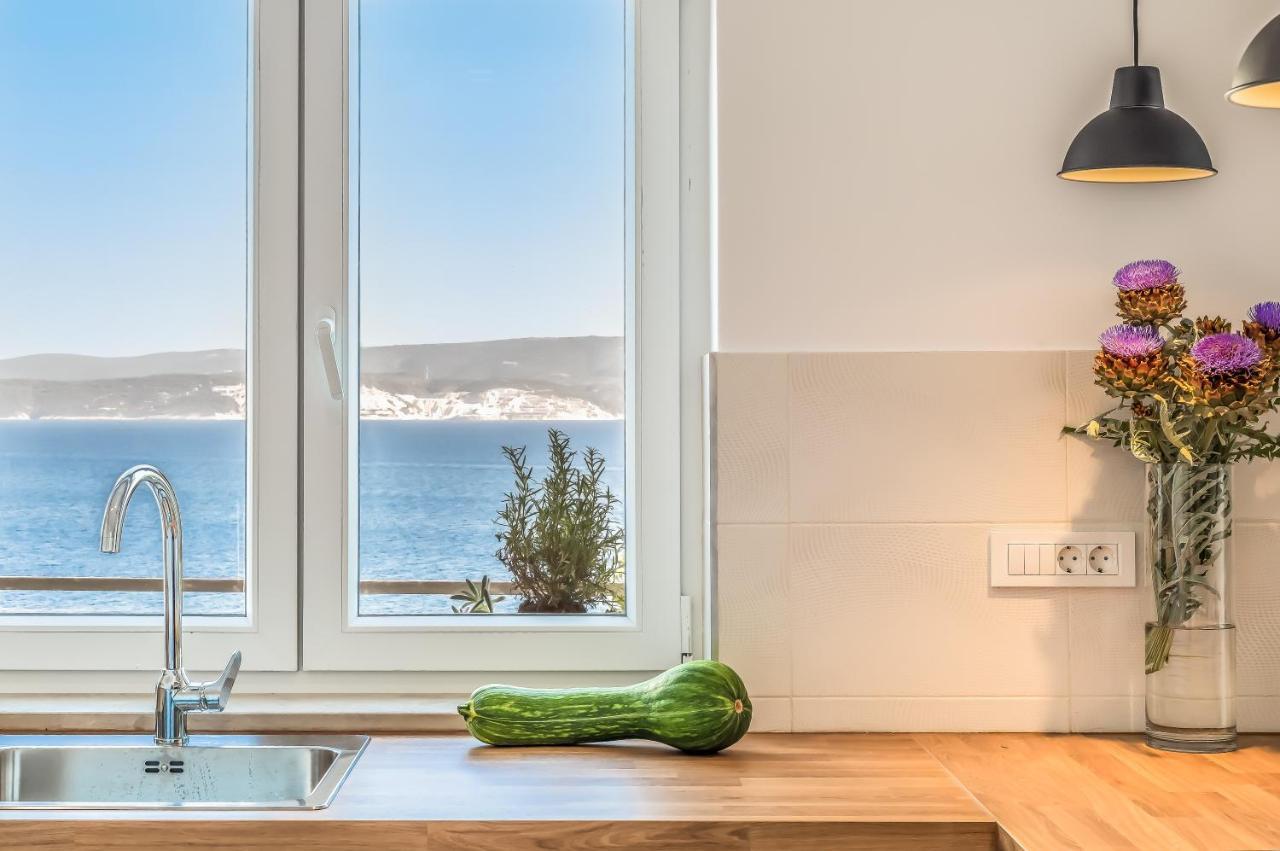 Adris Apartments Omiš Eksteriør billede