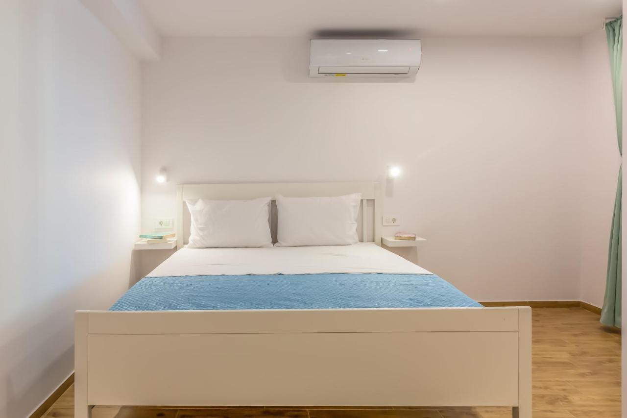 Adris Apartments Omiš Eksteriør billede