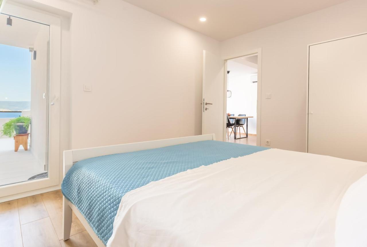 Adris Apartments Omiš Eksteriør billede