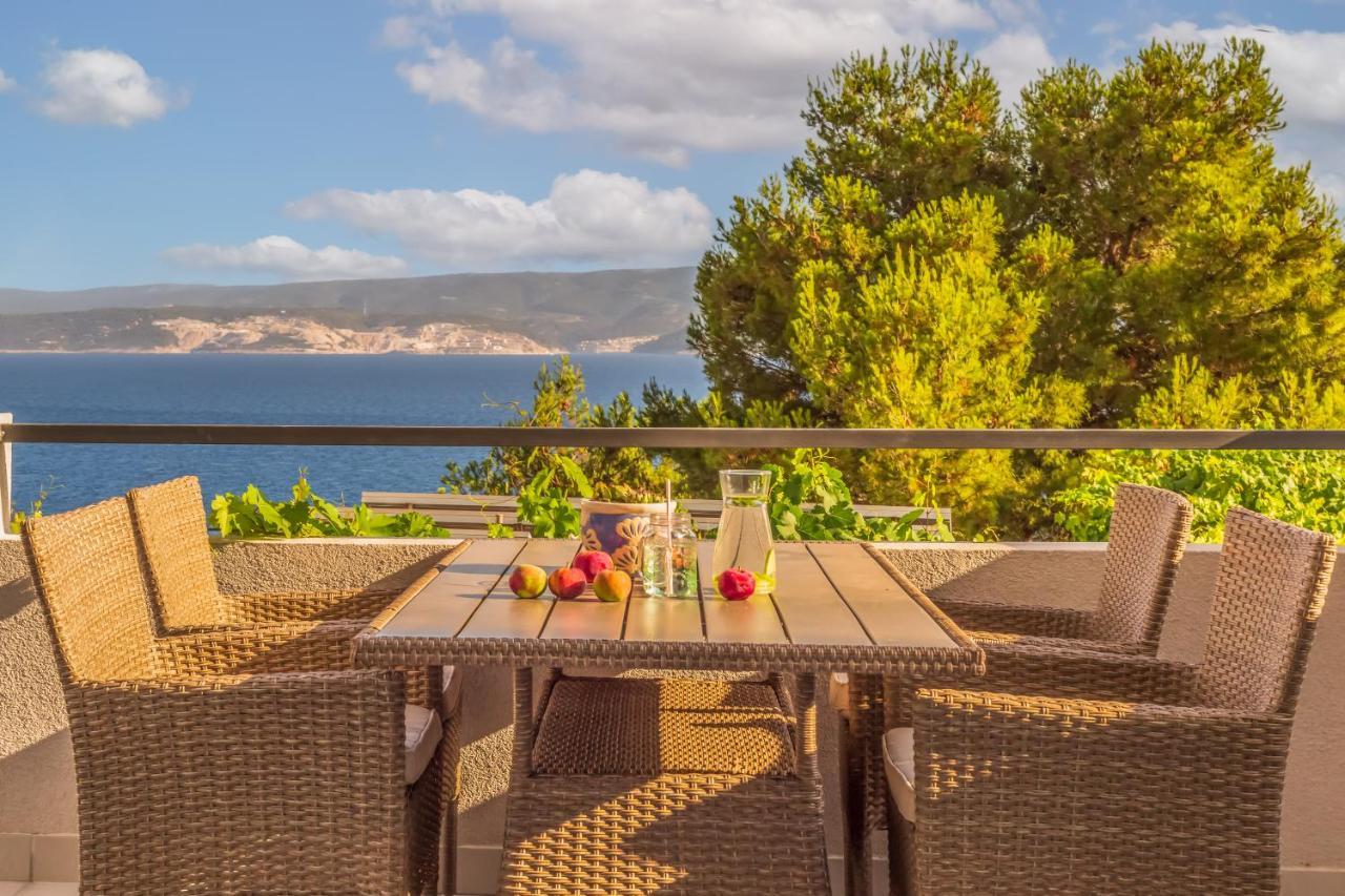 Adris Apartments Omiš Eksteriør billede