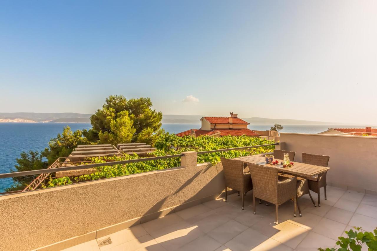 Adris Apartments Omiš Eksteriør billede